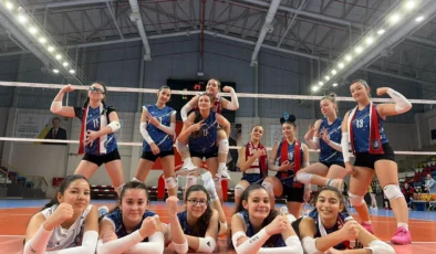 KDZ.EREĞLİ VOLEYBOLSPOR KULÜBÜ’N DEN BÜYÜK BAŞARI!