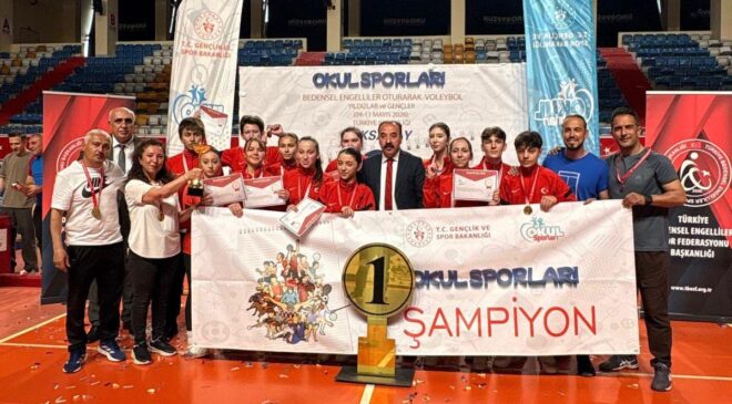 EREĞLİ’DEN PARAVOLLEY’DE ÇİFTE GURUR; TURNUVAYA DAMGA VURDULAR