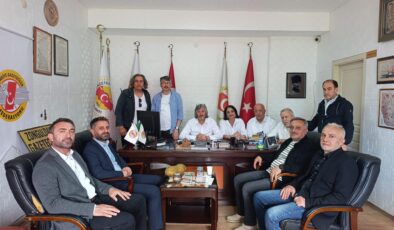 SİYASETİN FARKLI RENKLERİ ZGC’DE BAYRAMLAŞMADA BULUŞTU