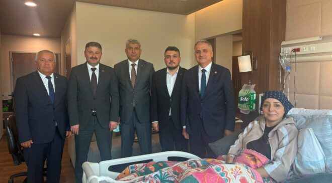 SAADET ORUÇ’A ZONGULDAK’LI BELEDİYE BAŞKANLARI VE SAFFET BOZKURT’DAN ZİYARET