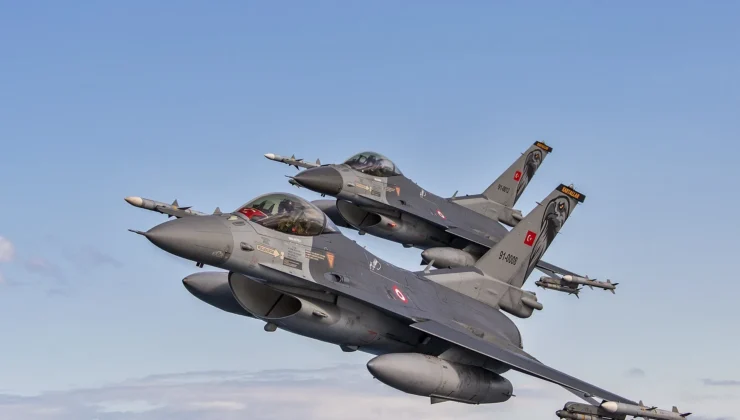 ZONGULDAK SEMALARINDA F-16 HAREKETLİLİĞİ: SAVAŞ UÇAKLARI PEŞPEŞE UÇTU